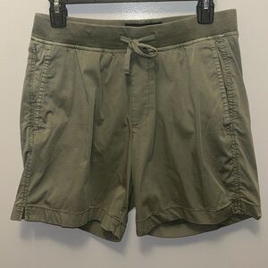 Abercrombie & Fitch Stretch Green Shorts With Pockets‎ & Drawstring-Women Small